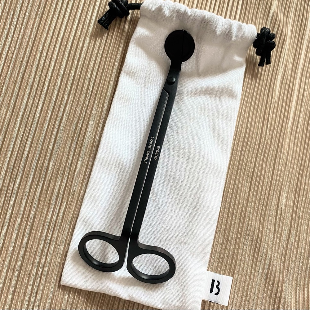 Byredo Candle Wick Trimmer Comes with Signature Pouch